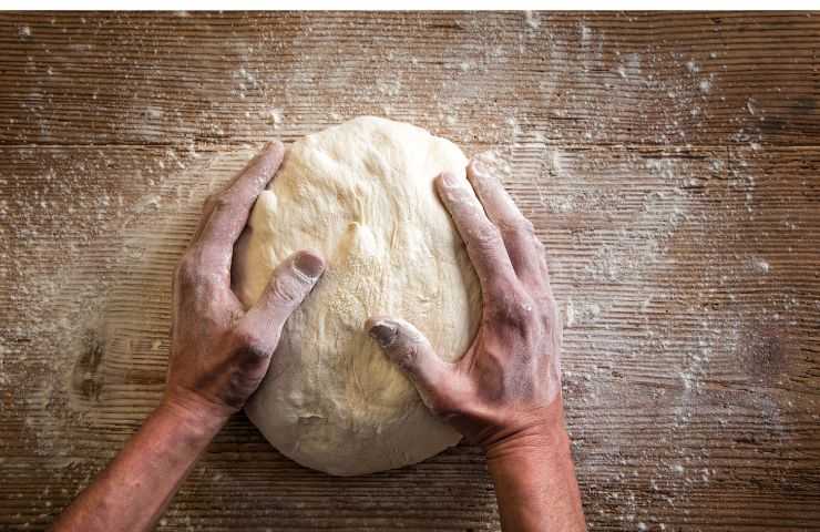 preparazione pane ingredienti